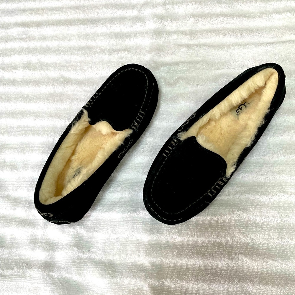 Ugg slippers, size 5, women’s, black, hard sole